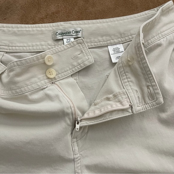 Coldwater Creek Khaki Capris Size 12P - Picture 5 of 15